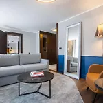 Ξενοδοχείο Radisson Blu 5*