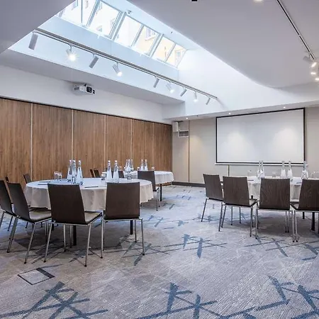 Radisson Blu Ξενοδοχείο 5*