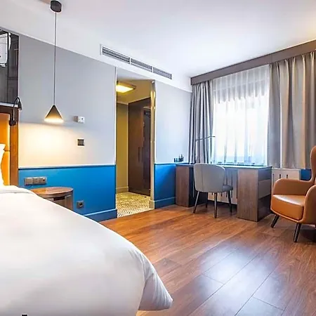 Radisson Blu 5* Πράγα